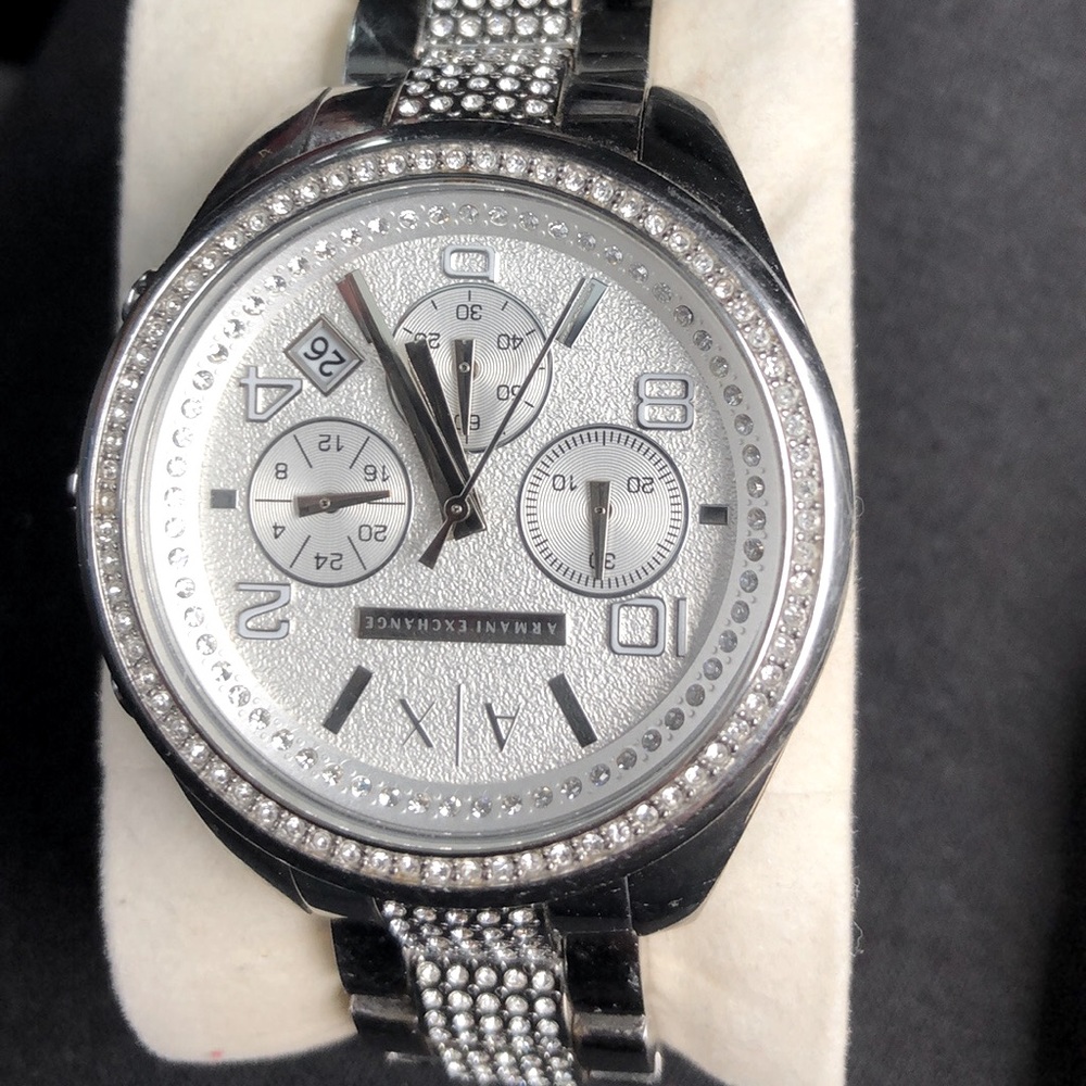 Watches Armando guess